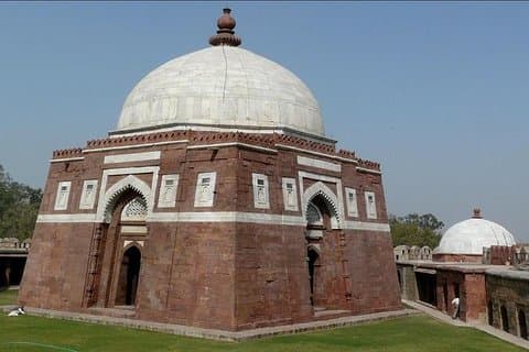 Den grusomme Tughlaq-dynastiet - En privat historisk spasertur med lunsj
