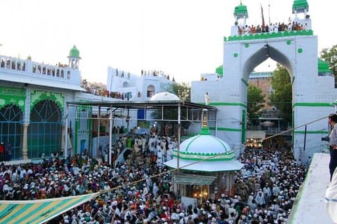 Volledige dag excursie van twee heilige steden van ander geloof - Ajmer en Pushkar