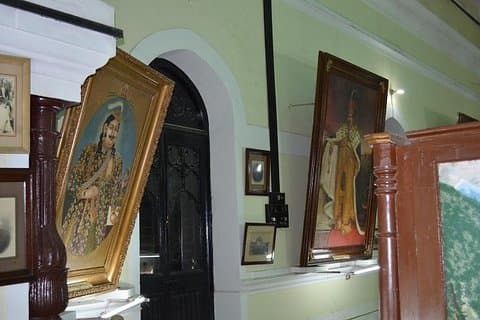 Privat vandretur på Kaiserbagh Palace Complex