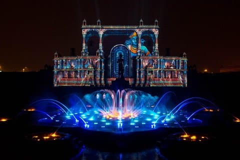 Een avond in de Akshardham-tempel met watershow met privétransfer