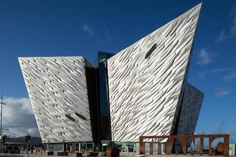 Tour del Giant's Causeway con biglietto Titanic Experience da Belfast