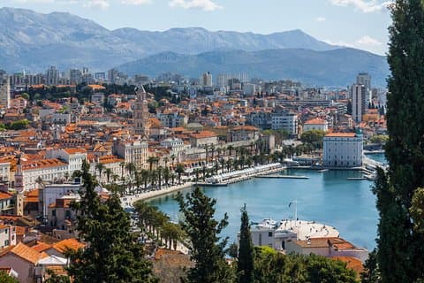 Private Tour nach Split, Trogir und Klis ab Dubrovnik