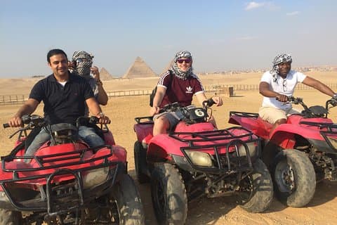 Desert Safari og Quad Bike rundt pyramidene