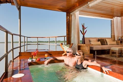 4-Day Amazon River Luxury Cruise from Iquitos on the 'Delfin II'