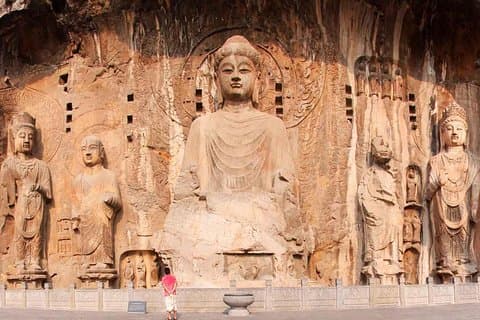 Private Tour: Longmen Grottoes Day Tour from Xi'an to Luoyang via High Speed Train