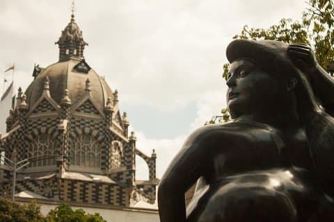 Medellins 8-timers City Sightseeing-tur med Plaza de Botero og colombiansk lunsj