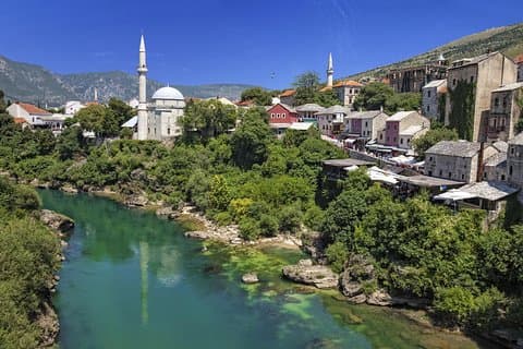 Privé transfer: Dubrovnik hotels of luchthaven naar Mostar, Medjugorje en Sarajevo in Bosnië en Herzegovina