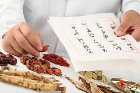 Cours de médecine traditionnelle chinoise à Shanghai