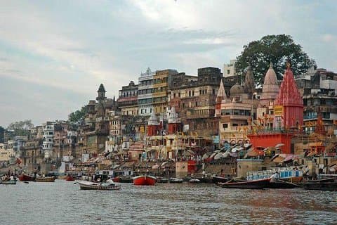 Excursiones privadas de un día completo en Varanasi con Sarnath y paseo en bote