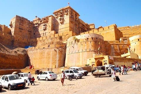 Bhandeshwari Jain寺院と昼食付きビカネール一日中観光