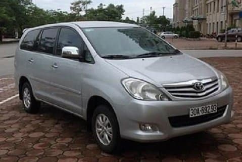 Hanoi transfert privé à NinhBinh HoaLu TamCoc avec voiture de luxe 7 places de Hanoi