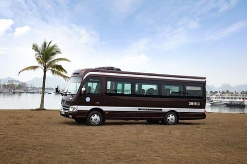 Lyx Limousine Busstransfer från Ha Noi Old Quarter till Ha Long Bay