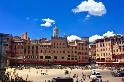 Siena, San Gimignano och Chianti Wine Small Group från Viareggio