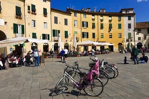 Tour guidato in bici di Lucca - mezza giornata di piccoli gruppi