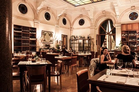 Rom Pantheon: Fine mad og vin parring middag med Sommelier