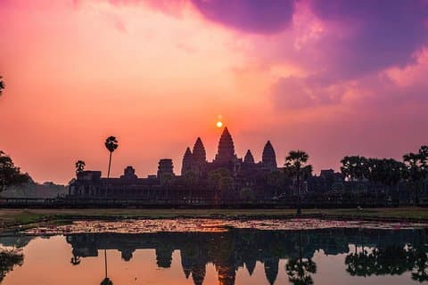 Angkor Sunrise Halvdagstur med private kjøretøy og turguide