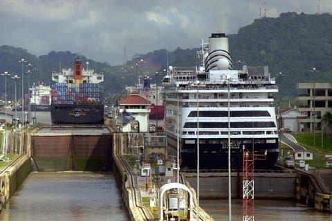 Colon Shore Udflugt: Panama City og Canal Private Tour
