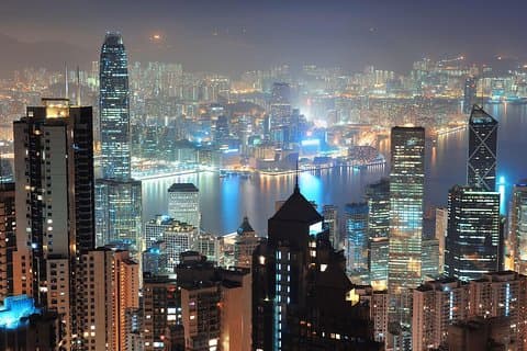 カイタッククルーズターミナルとオーシャンターミナルからのピックアップ付き香港プライベートツアー