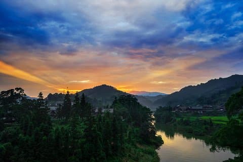 Weekend Sanjiang gratuito e facile con Bullet Train