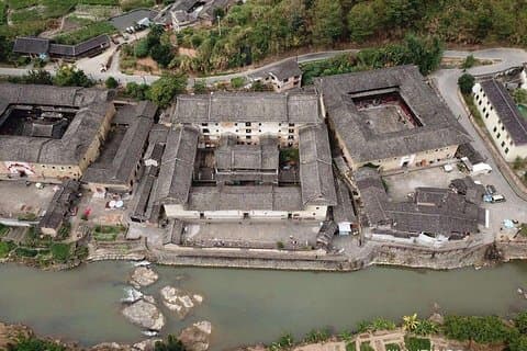 Combo: pernocte en Hakka Tulou más traslados de 2 vías desde Xiamen