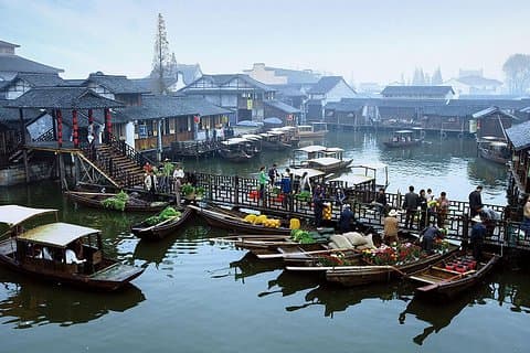 Wuzhen Water Town 2-daagse tour met de Bullet-trein vanuit Shanghai