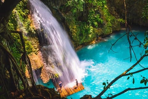 Excursión privada de un día a Kawasan Falls y Osmena Peak desde Cebu City