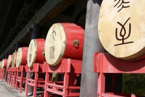 西安一日観光ツアー - 陝西歴史博物館、巨大な雁塔、古代都市の壁
