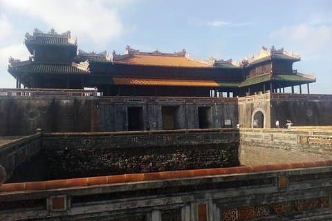 Daytrip to Hue Imperial Palace, Royal King Tomb &Perfume River via Hai Van Pass