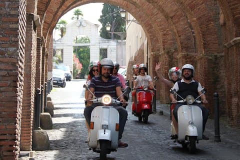 Rome Vespa Small Group Sightseeing Tour, 3 Hour Experience