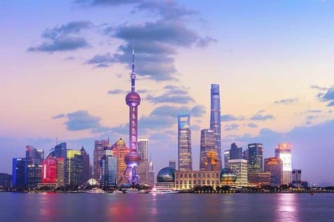 Halv dagars privata Shanghai Tour av engelska förarhandledning inklusive Bund, Xintiandi