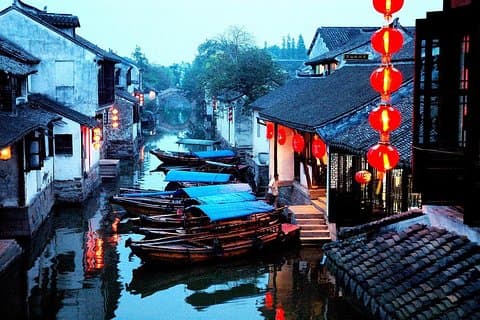 Tour del villaggio acquatico di Zhouzhuang da Shanghai con guida per l'autista in inglese