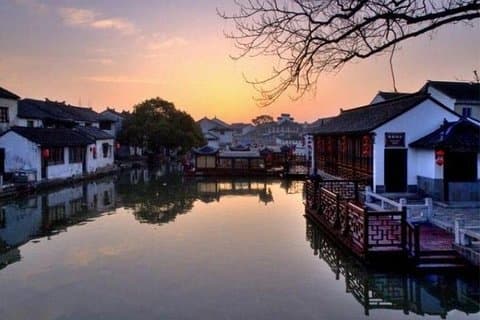 Tongli Water Village Tour von Shanghai mit englischem Fahrer Guide & Tuisi Garden