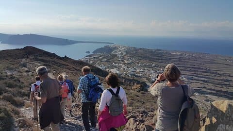 Santorin : Randonnée Caldeira en petit groupe de 4h de Fira à Oia