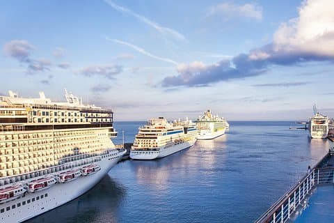 Private Transfer from/to Civitavecchia, Rome or Airports
