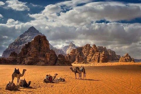 Excursión Privada Dia Completo a Petra y Wadi Rum desde el Puerto de Aqaba