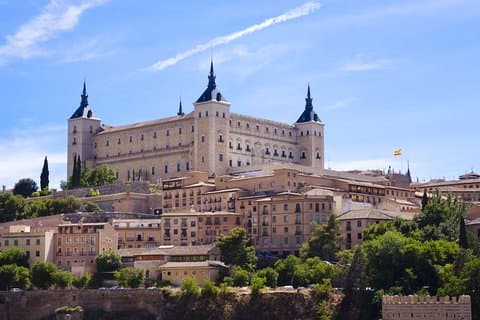 Visita privada Toledo y Segovia con recogida desde Madrid