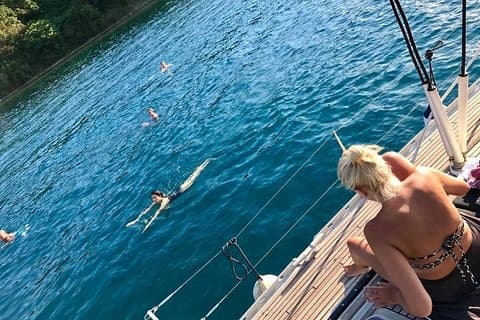 Full Day Sailing Boat Tour of Boka Bay