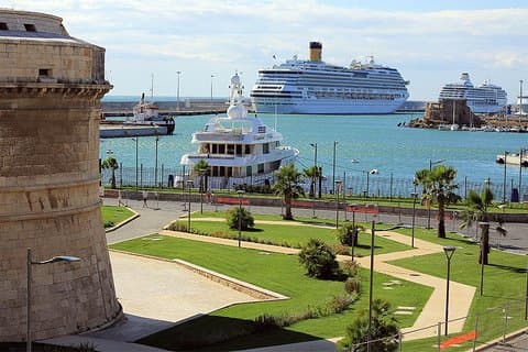 Civitavecchia Private Transfer: From the Port to Rome Airport