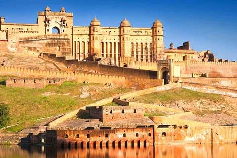 Goldenes Dreieck : Delhi Agra Jaipur Delhi Touren mit dem Luxusauto.