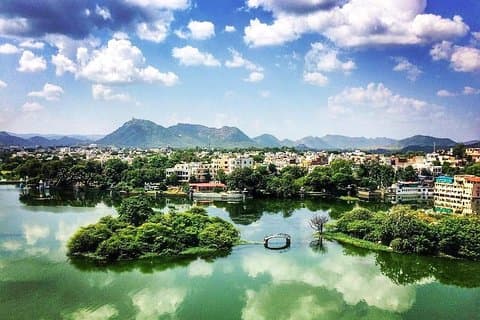 Private Transfers New Delhi To Udaipur Drop
