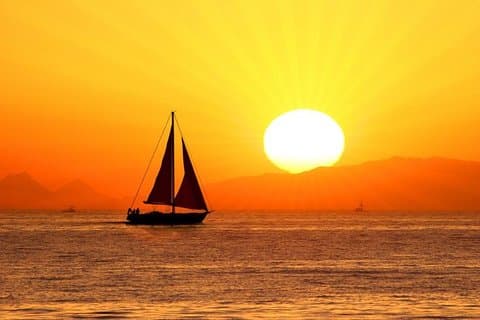 Crucero con champán al atardecer en St. Maarten