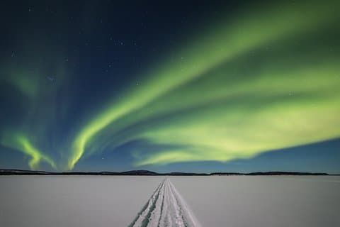 From Kakslauttanen:Northern Lights tour to Lake Inari, inc dinner