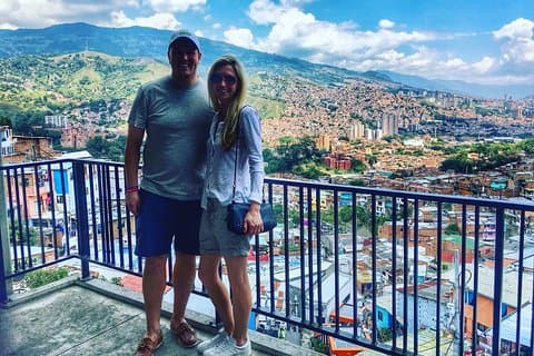 Privat halvdag Medellín Graffiti Tour Inklusive Metrocable