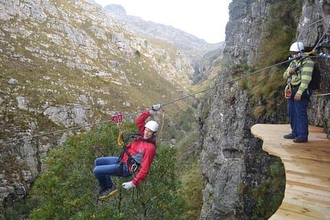Ziplining em Elgin