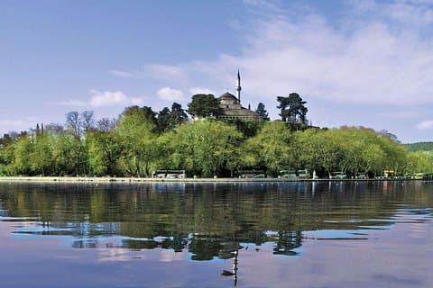 Ioannina und Dodoni Sanctuary, eintägige private Tour ab Korfu