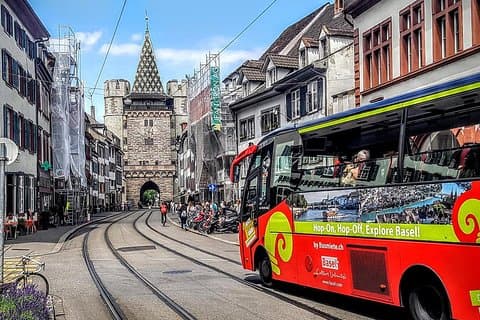 Visita por la ciudad de Basilea en autobús