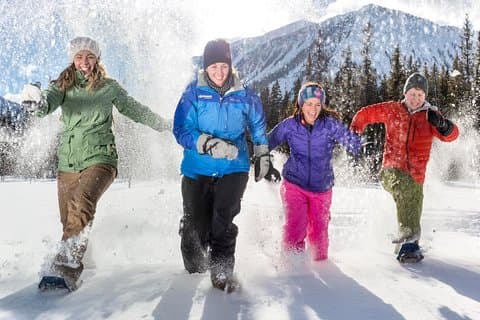 Schneeschuhtour zu den Paint Pots