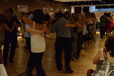Tango Tour de Buenos Aires avec classe et milongas