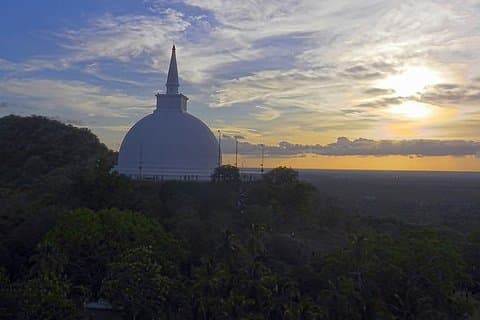 Anuradhapura-Tagestour von Colombo