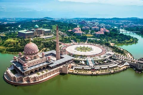 Destaques de Batu Caves & Putrajaya: Pontos de interesse e parque agrícola